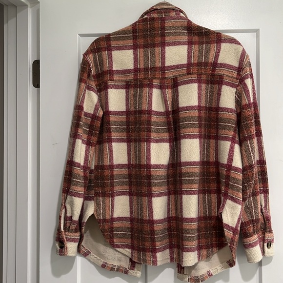 AE Plaid Fleece Shacket - Picture 3 of 4
